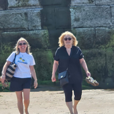 Julie & Ann Guis